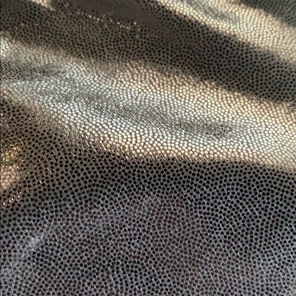 Beyond Yoga Faux Leather Crop Tank - Picture 6 of 6